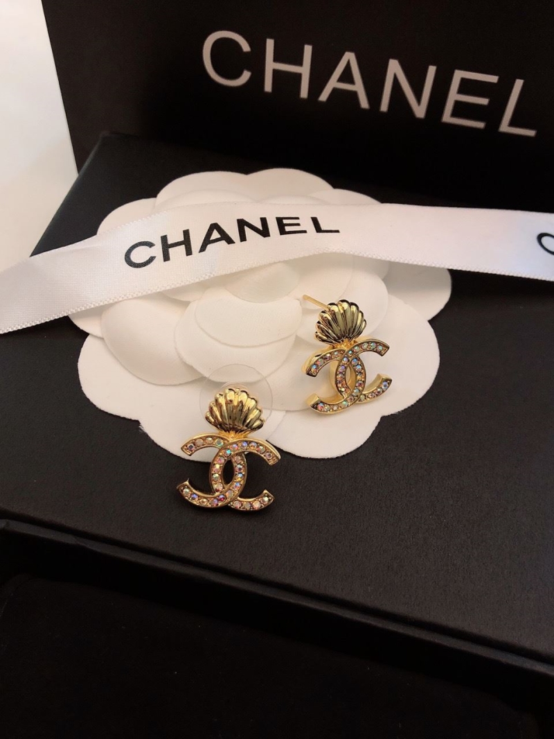 Ch**el earrings